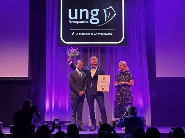 VD Jonatan Persson tilldelas Prins Daniels stipendium