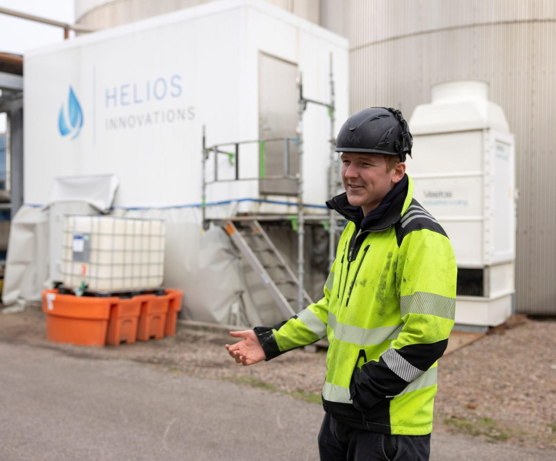 Helios evaporation unit